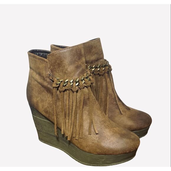 Sbicca Vintage Wedge Booty - Picture 4 of 9